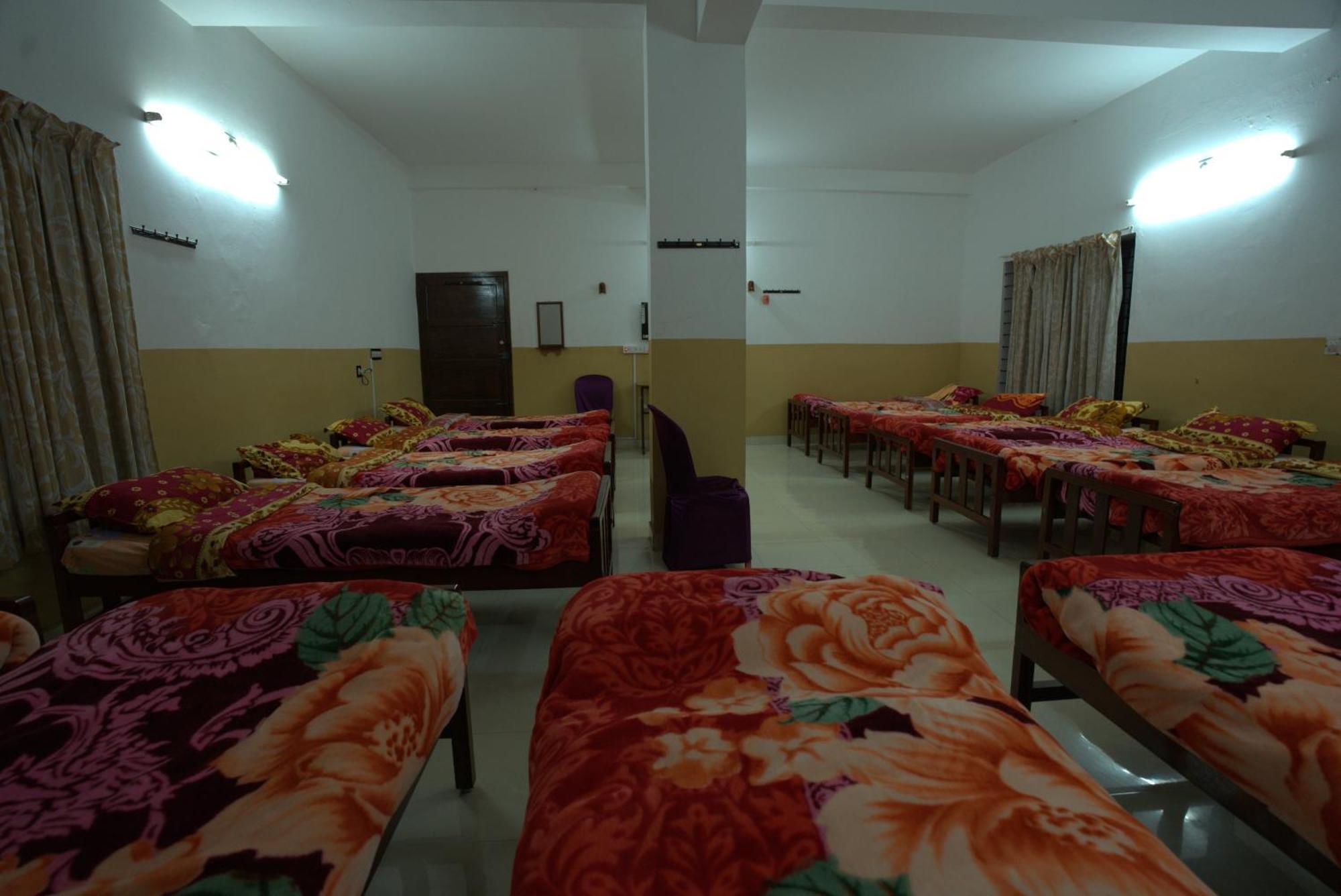 Ac Mist Otel Munnar Dış mekan fotoğraf