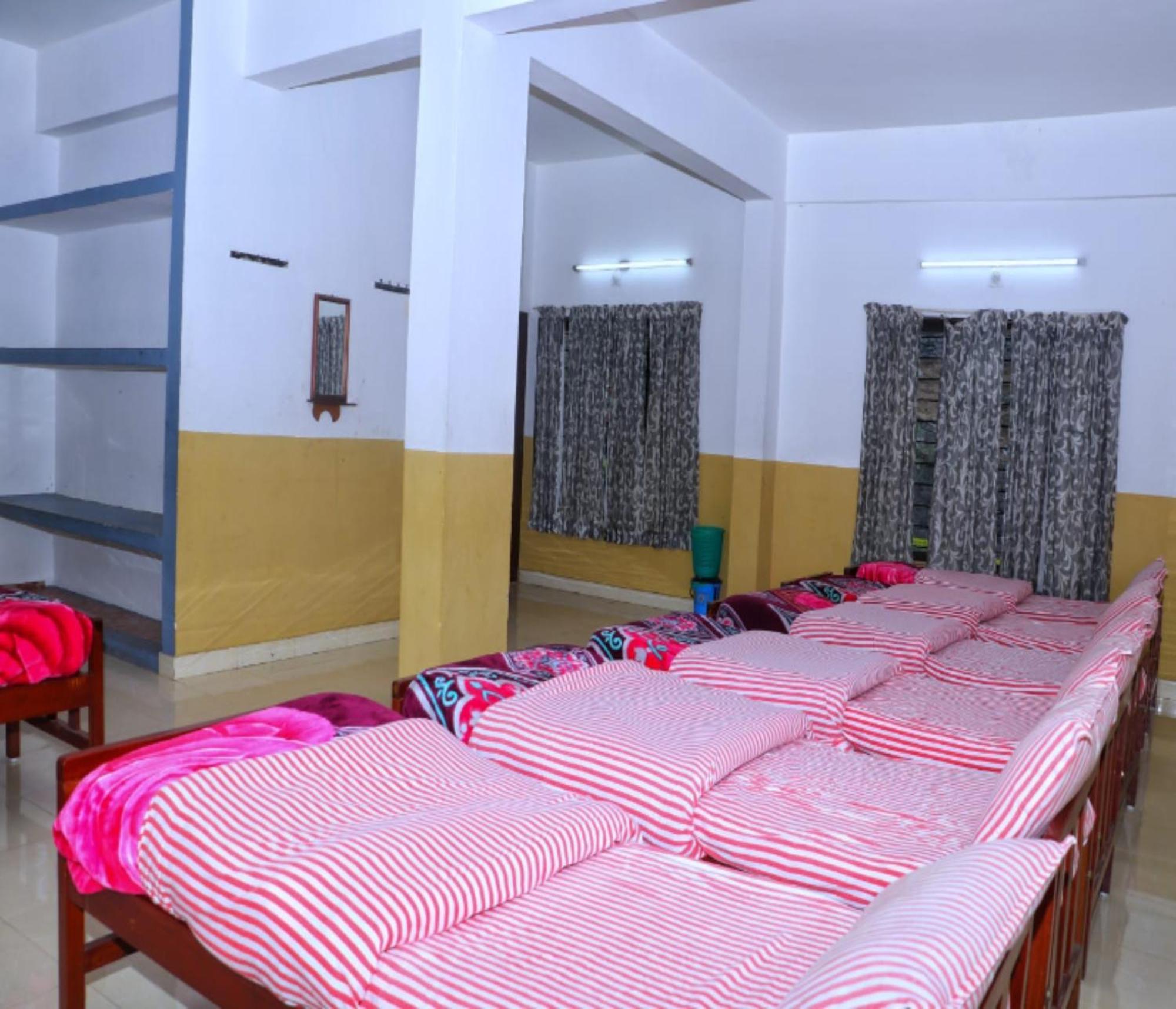 Ac Mist Otel Munnar Dış mekan fotoğraf